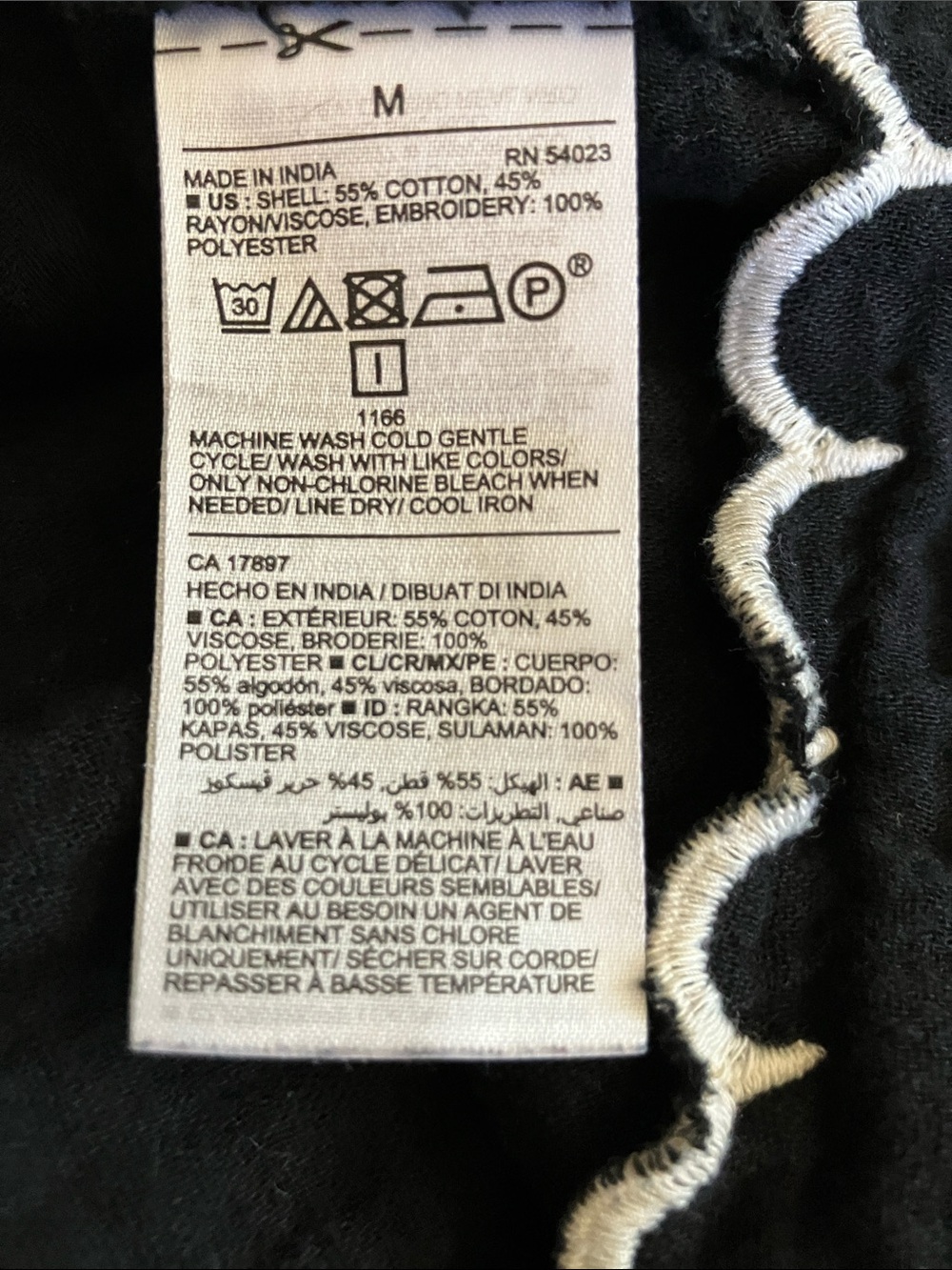 Old Navy size M black BOHO Shirt - Picture 4 of 4